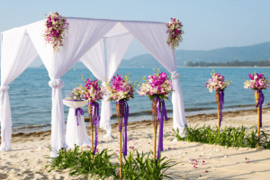חתונה על החוף - כל הציוד הדרוש כדי שהאורחים ייצאו מרוצים